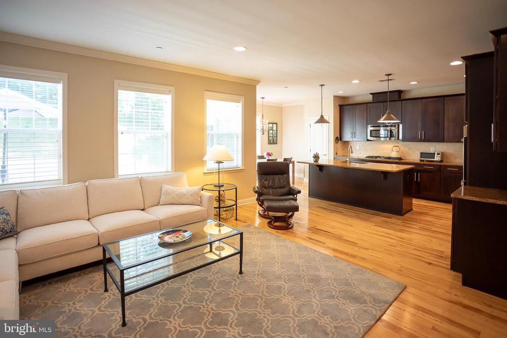 3505 MUIRWOOD DRIVE