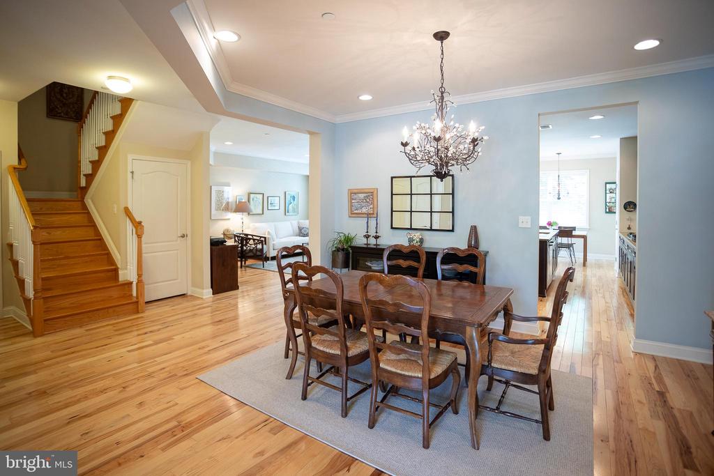 3505 MUIRWOOD DRIVE