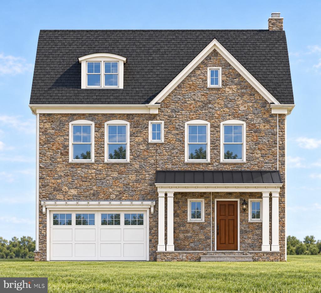 10 STRAFFORD WALK