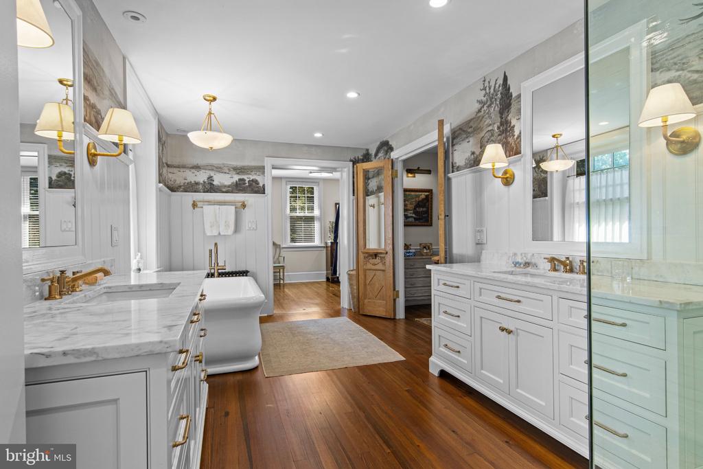305 AUDUBON AVENUE