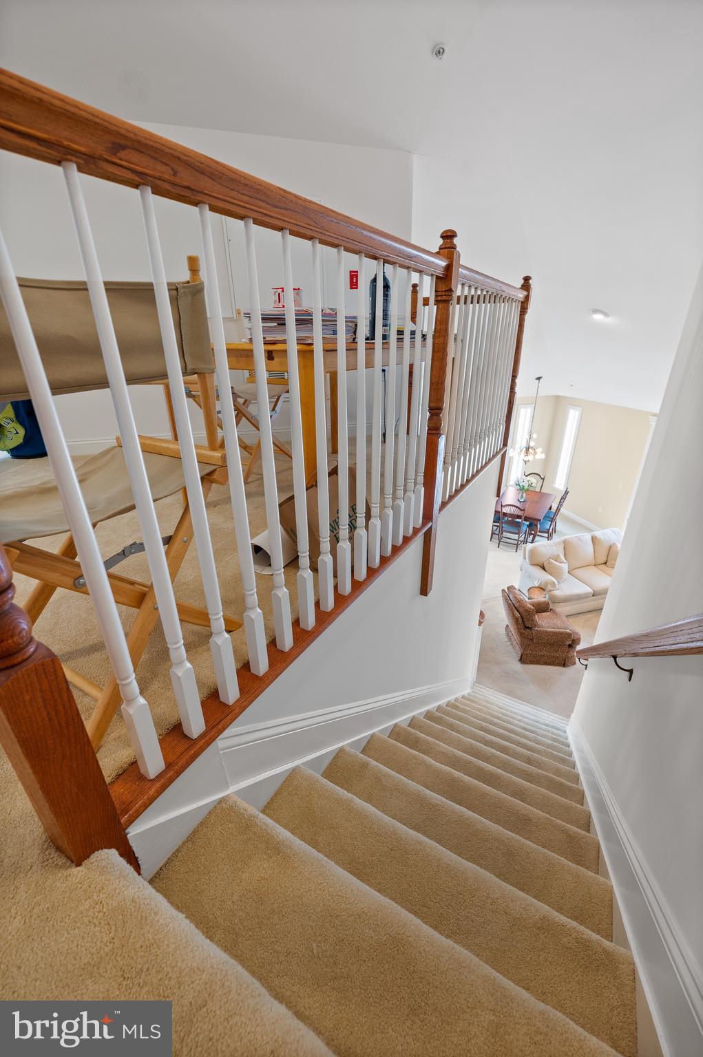 300 W Elm St #2434