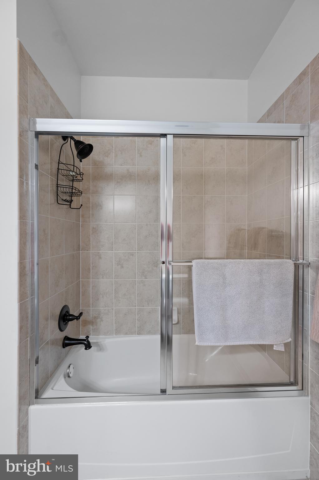 300 W Elm St #2434