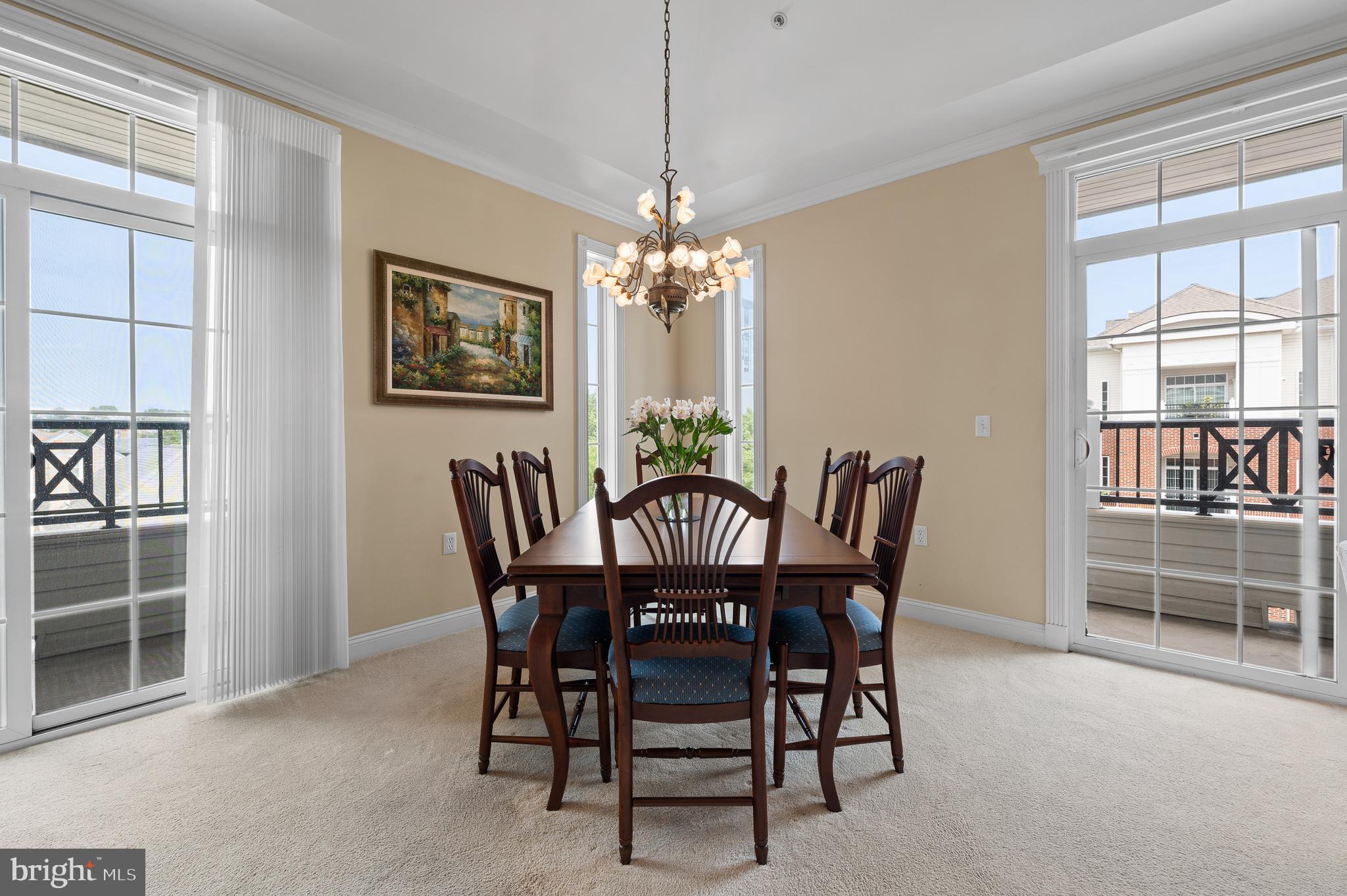 300 W Elm St #2434
