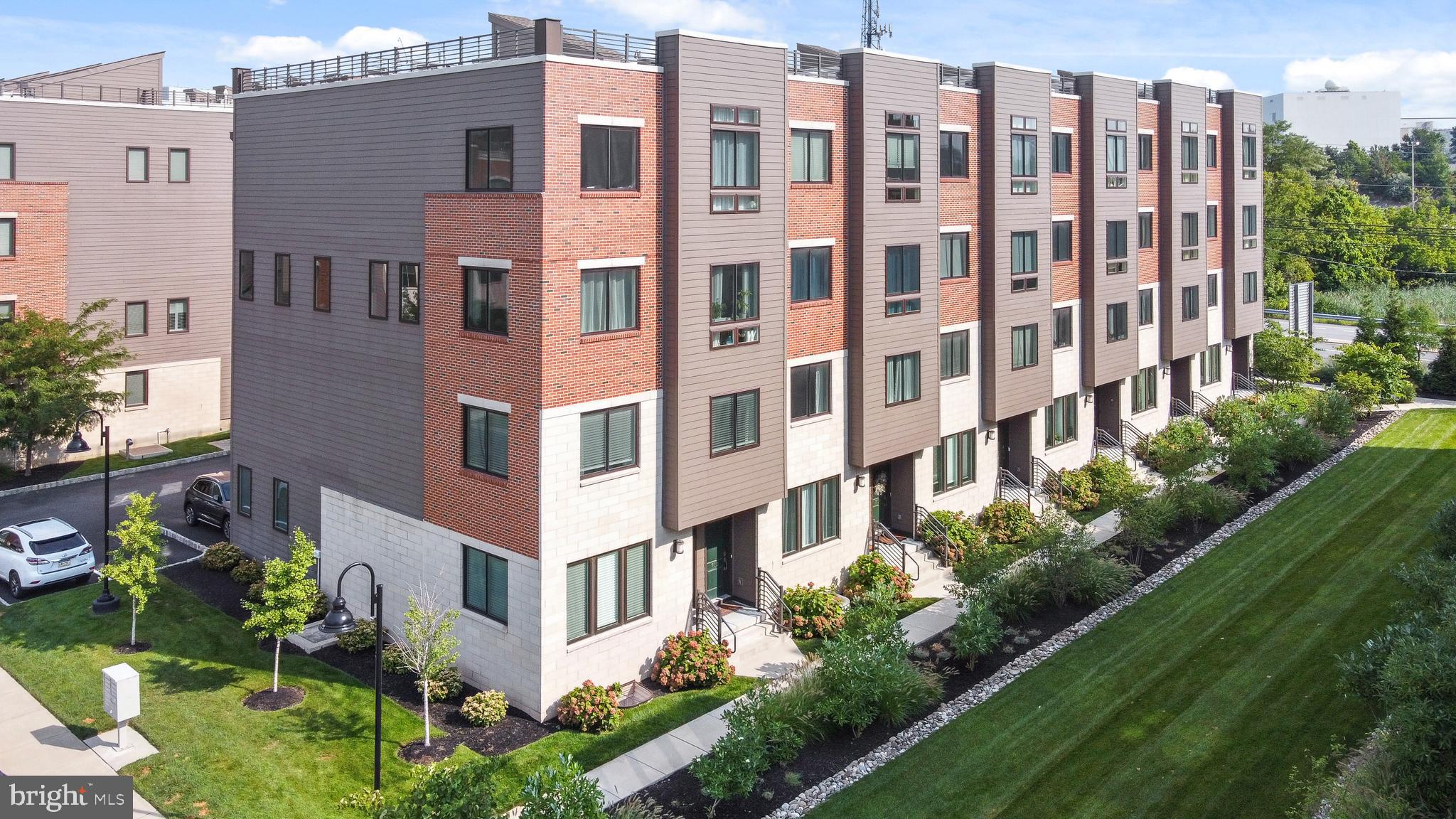 701 Lakeview Ct #Bldg 700