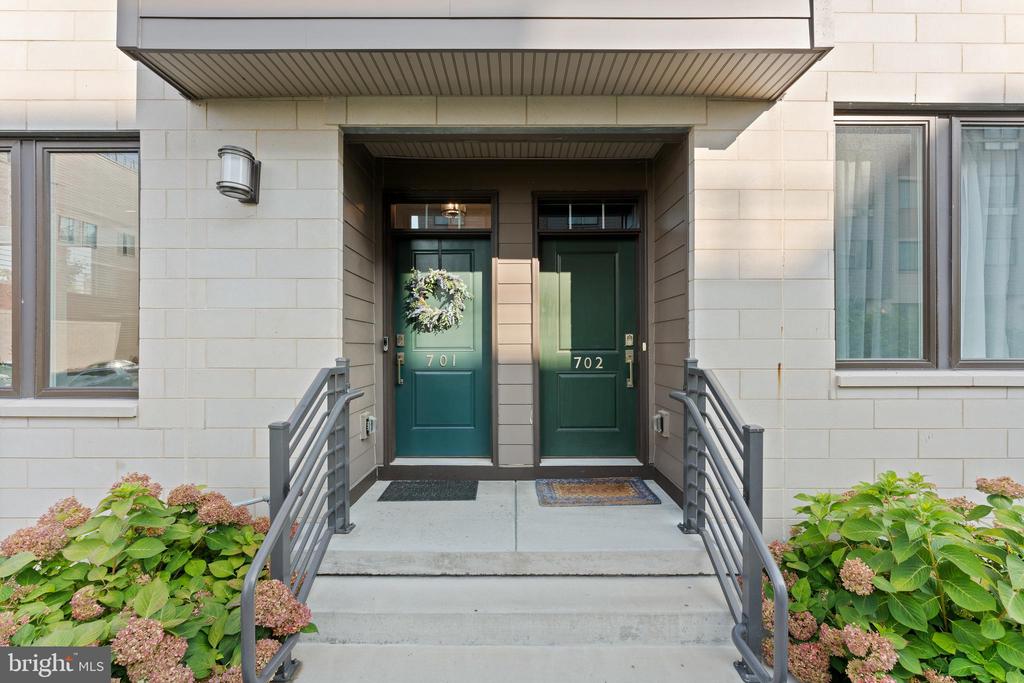701 Lakeview Ct #Bldg 700