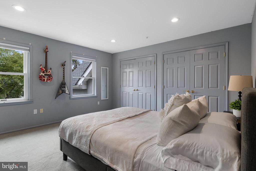 1224 Gulph Creek Dr