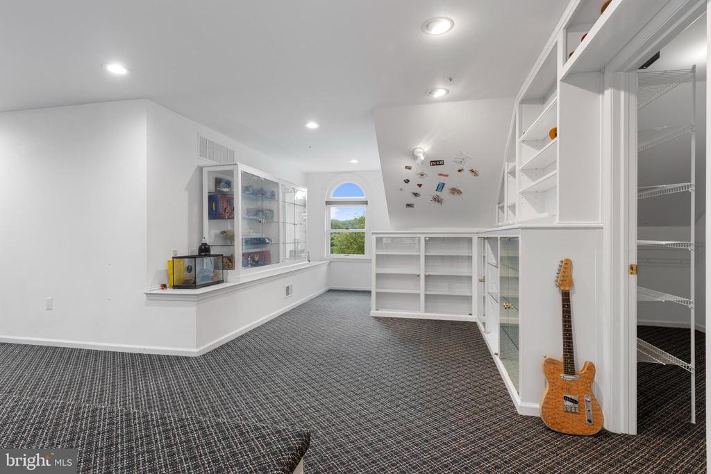 1224 Gulph Creek Dr