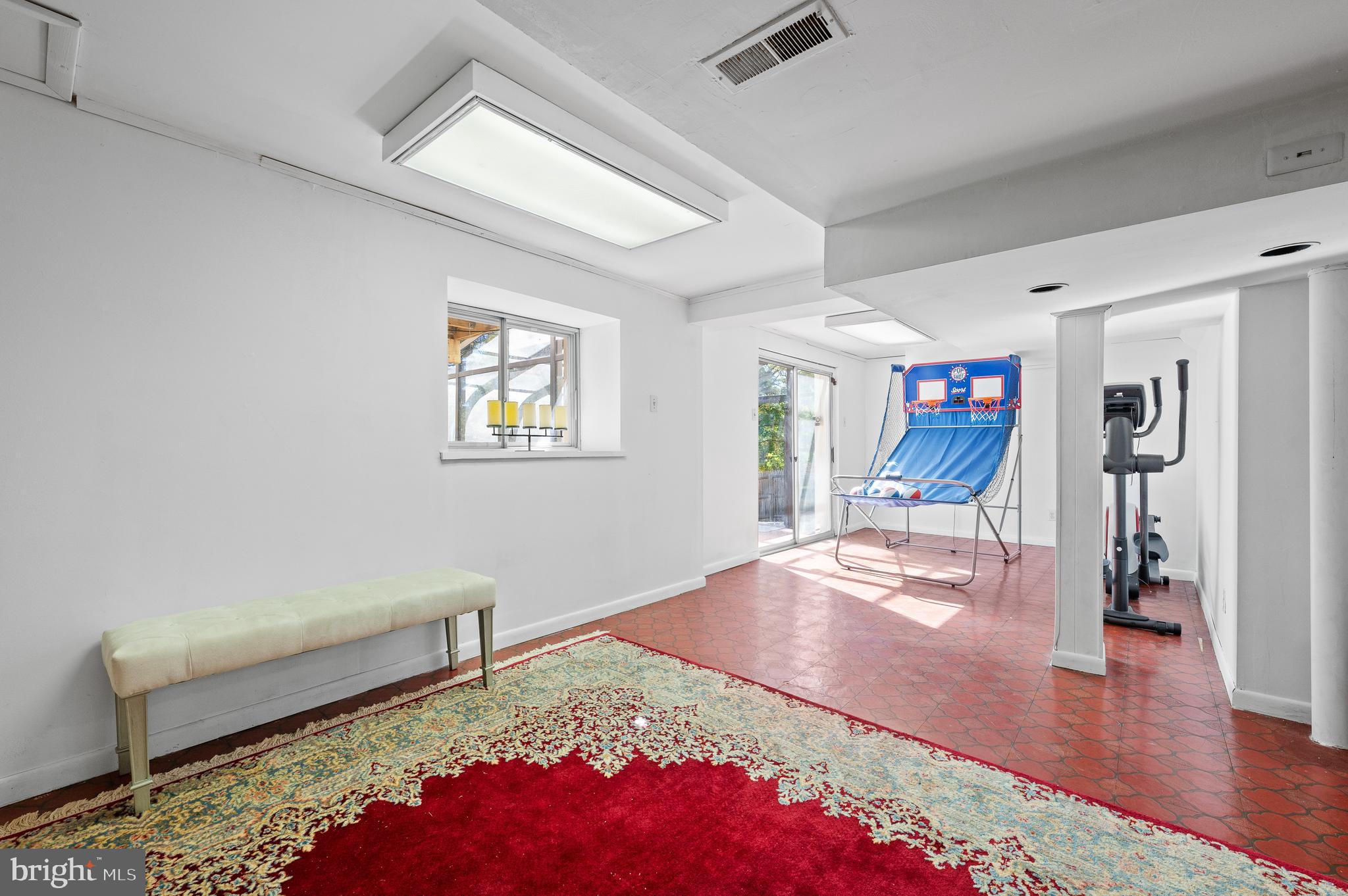 505 Hughes Rd