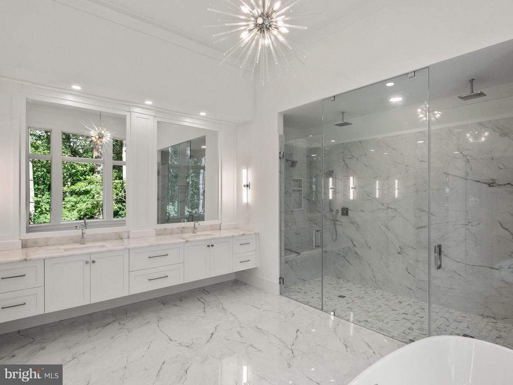 29 SANDRINGHAM ROAD