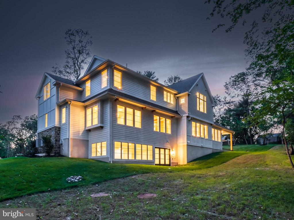29 SANDRINGHAM ROAD