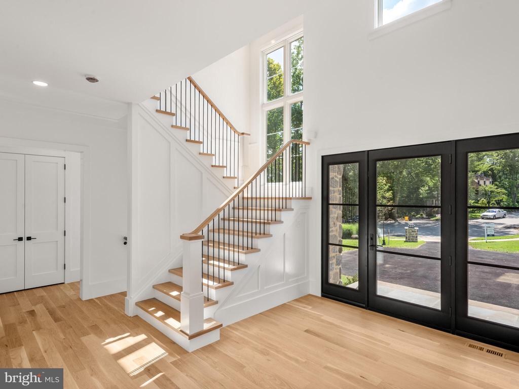29 SANDRINGHAM ROAD