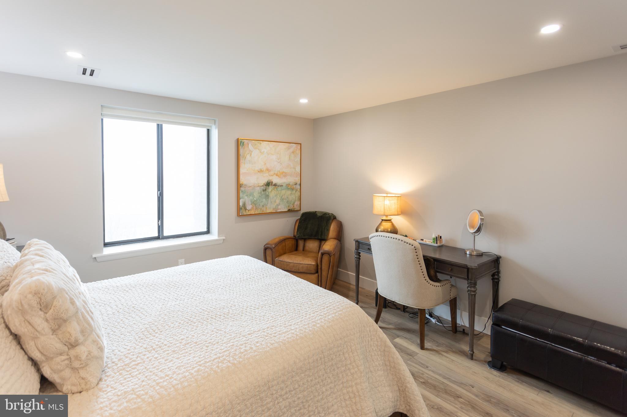 11309 VALLEY FORGE CIRCLE 1309