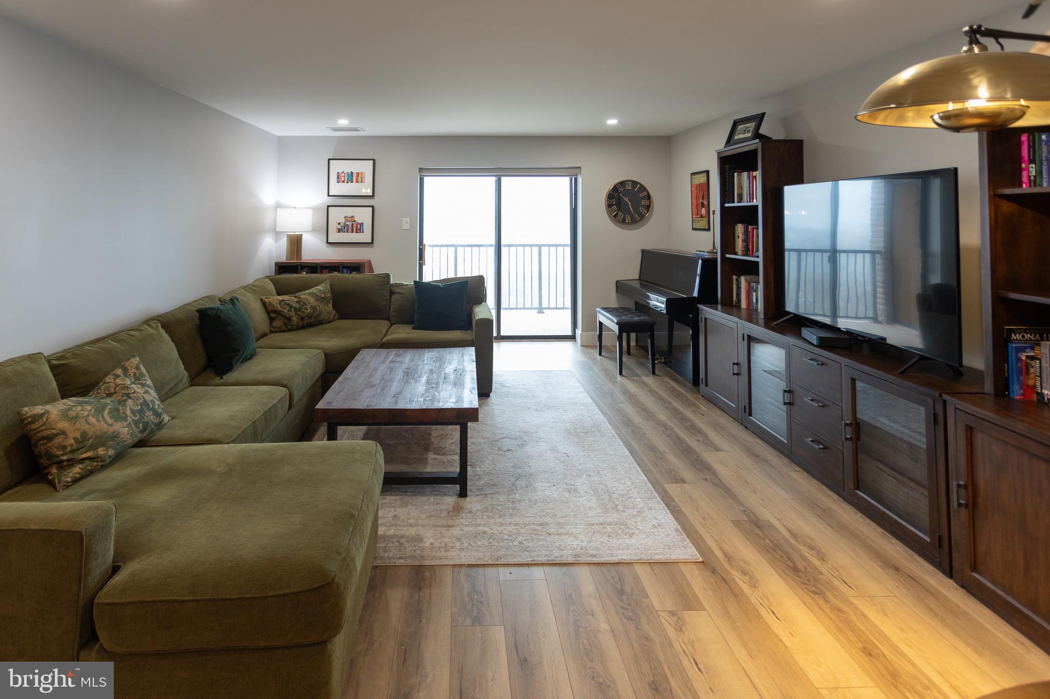 11309 VALLEY FORGE CIRCLE 1309