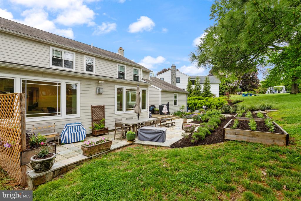 1540 BRIAR HILL ROAD