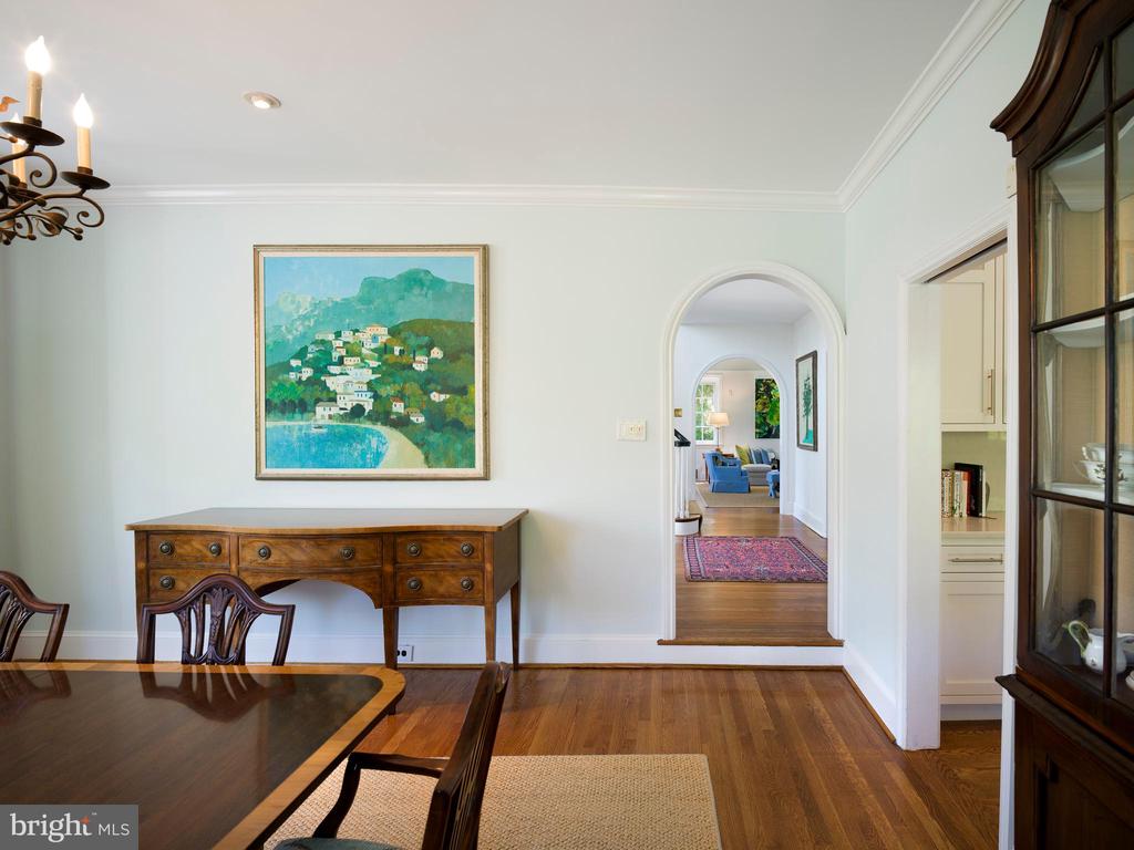 454 MORENO ROAD
