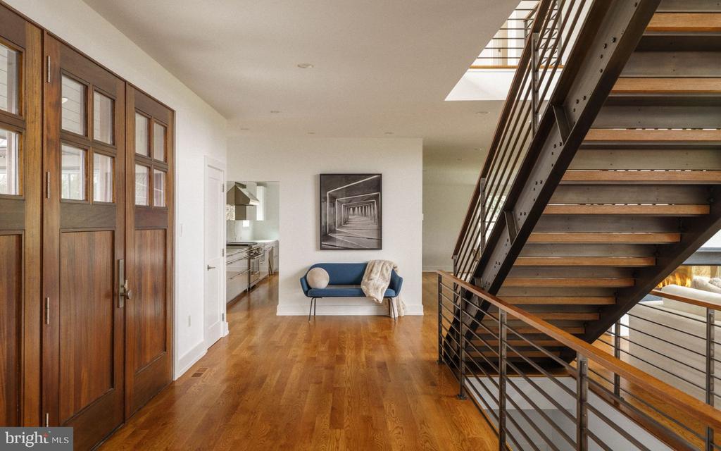 609 SAINT ANDREWS ROAD