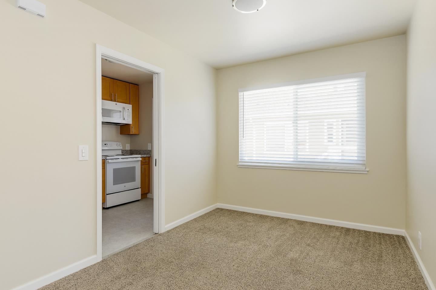 954 Fremont ST 3