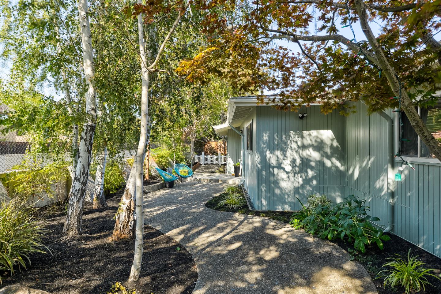 3011 Ross RD