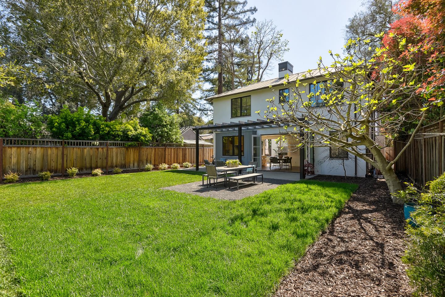 228 Princeton RD