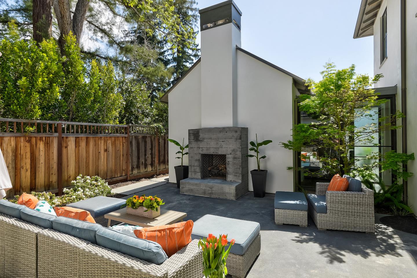 228 Princeton RD