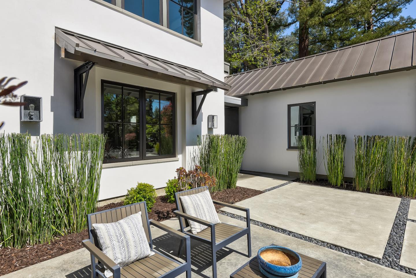 228 Princeton RD