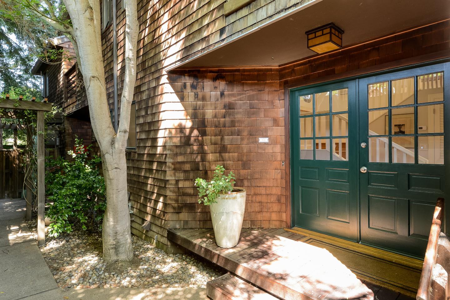 167 Bryant ST
