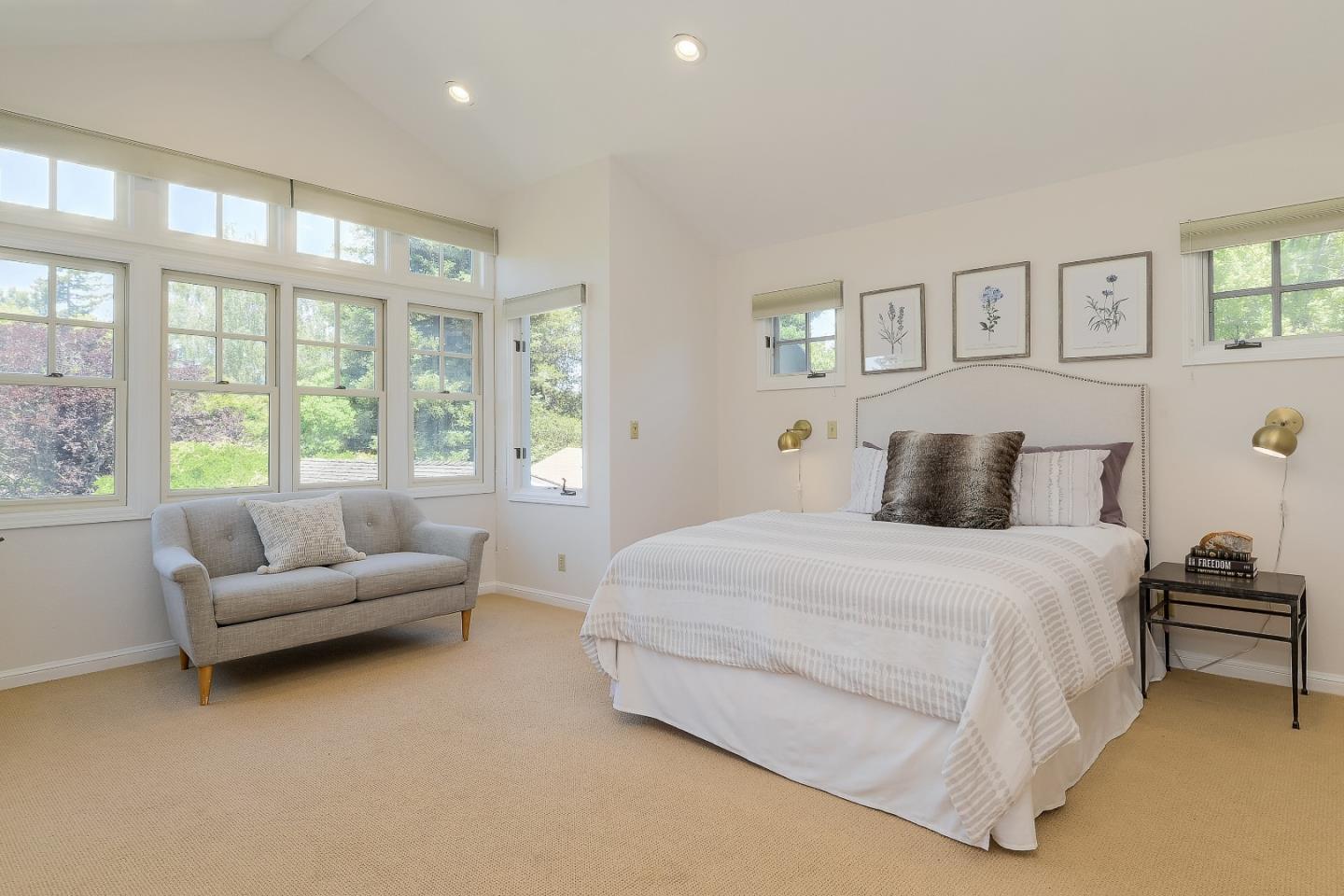 262 Princeton RD