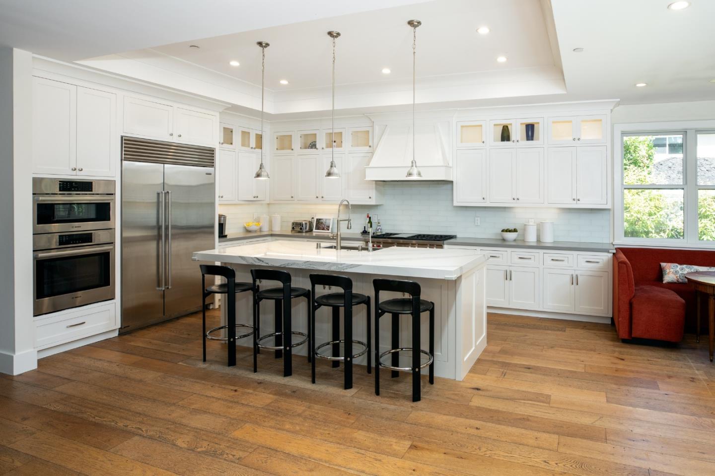 349 Blue Oak LN