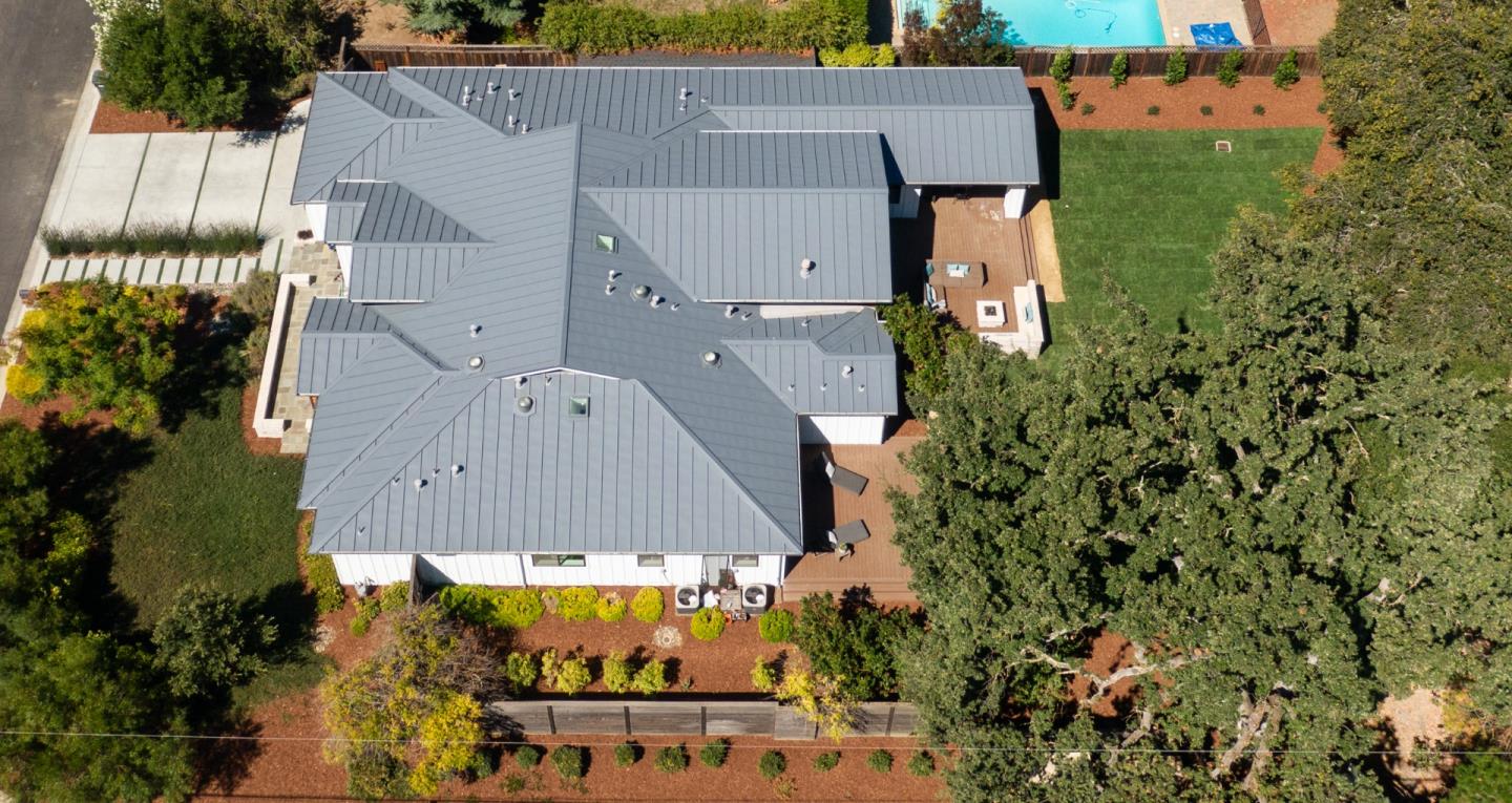 349 Blue Oak LN