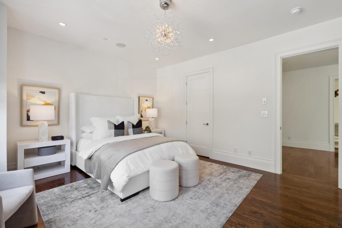 56 Divisadero ST