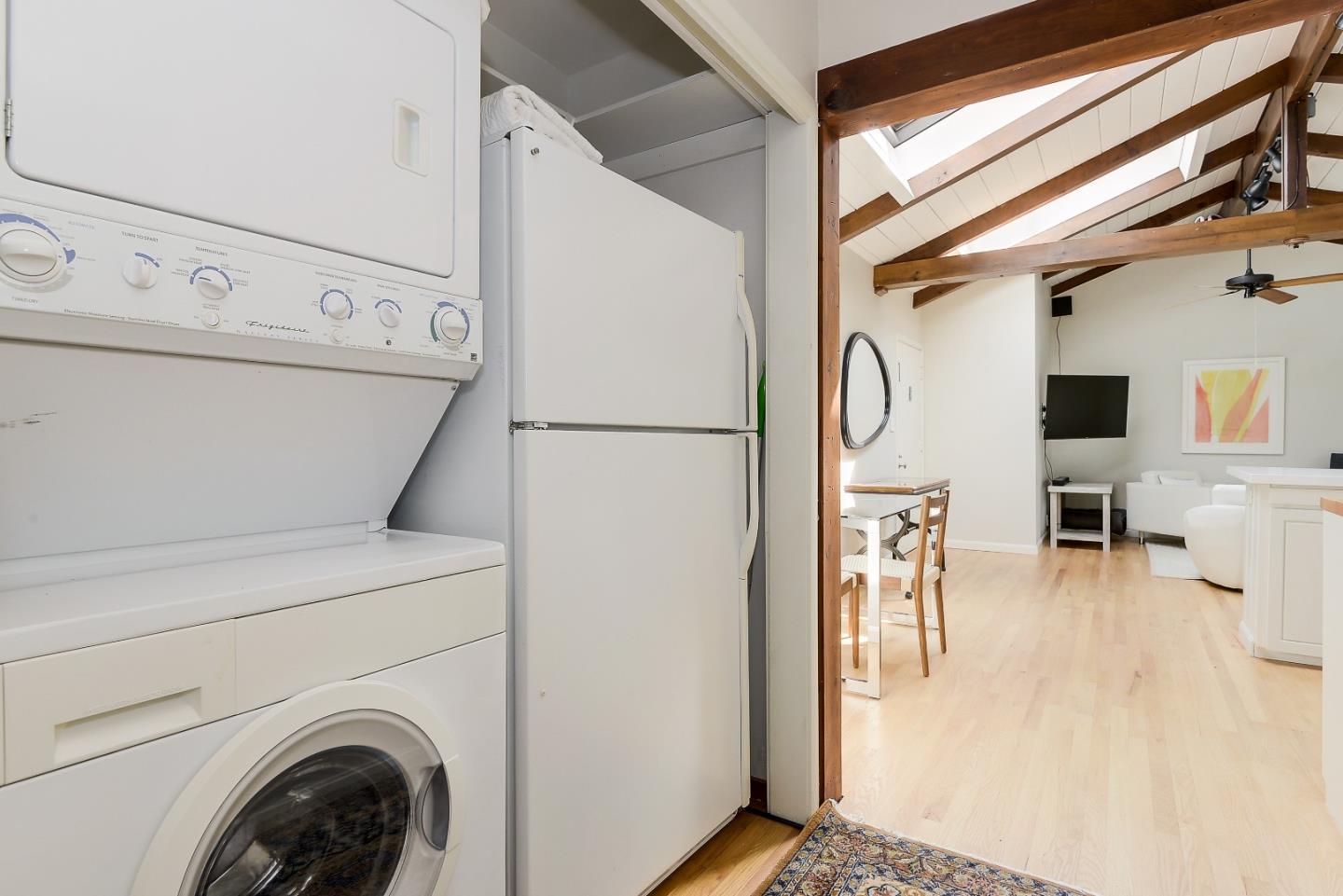 250 Princeton Unit B RD
