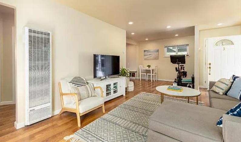 824 Fremont ST 1