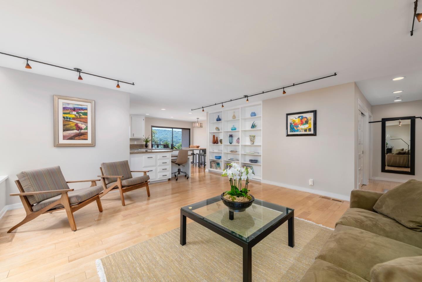 165 Golden Oak Drive