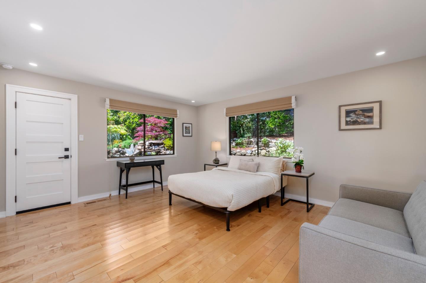 165 Golden Oak Drive