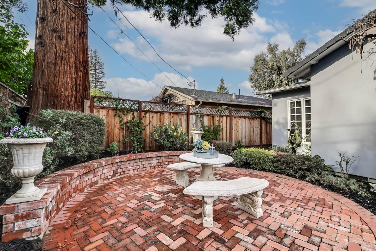 775 Arbor Road