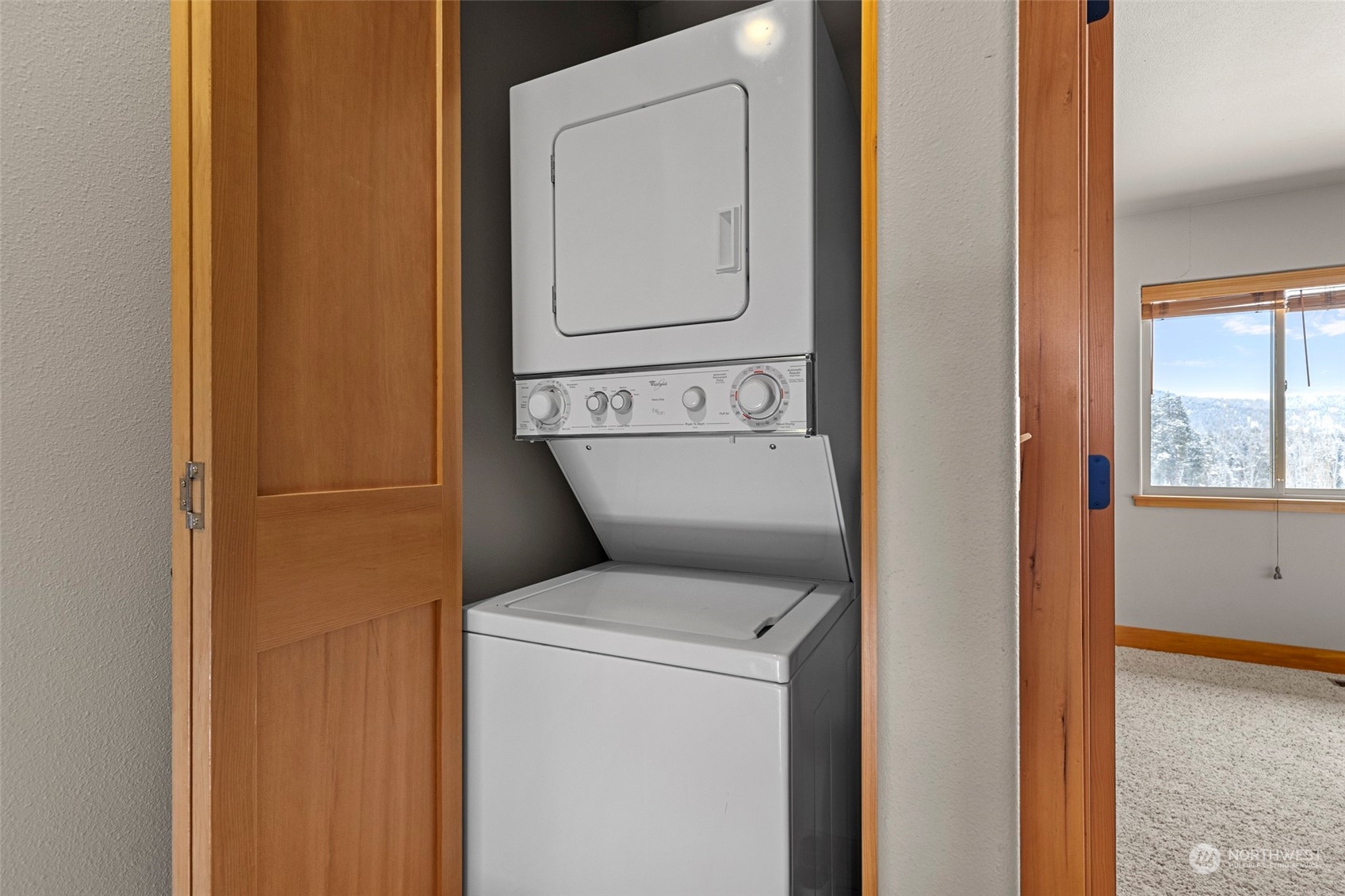 100 Ski Blick Strasse Unit: A103