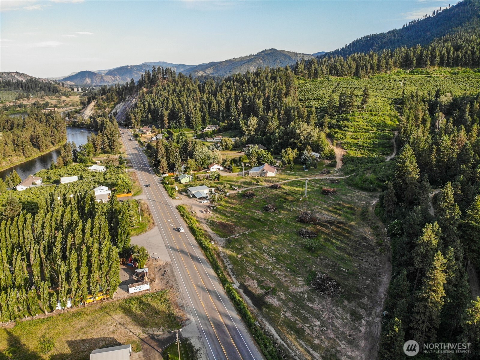 10801 US HWY 2