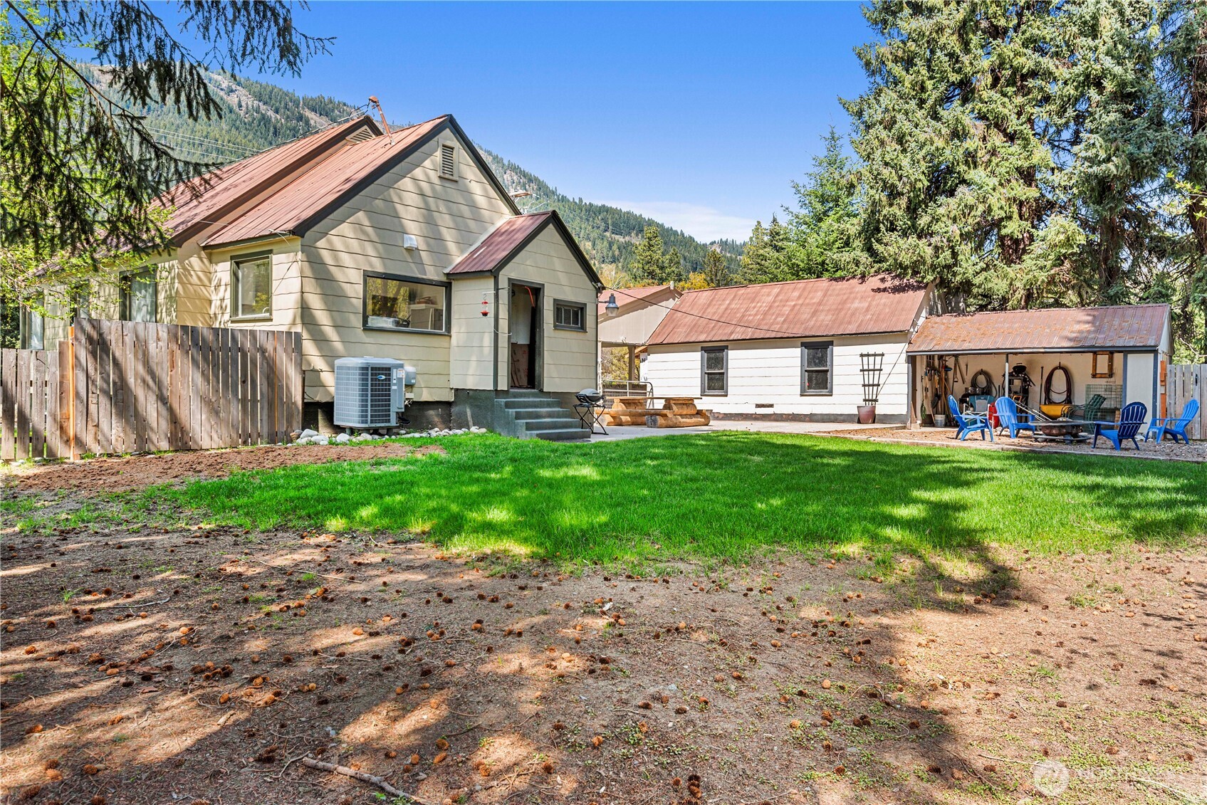308 Ski Hill Drive