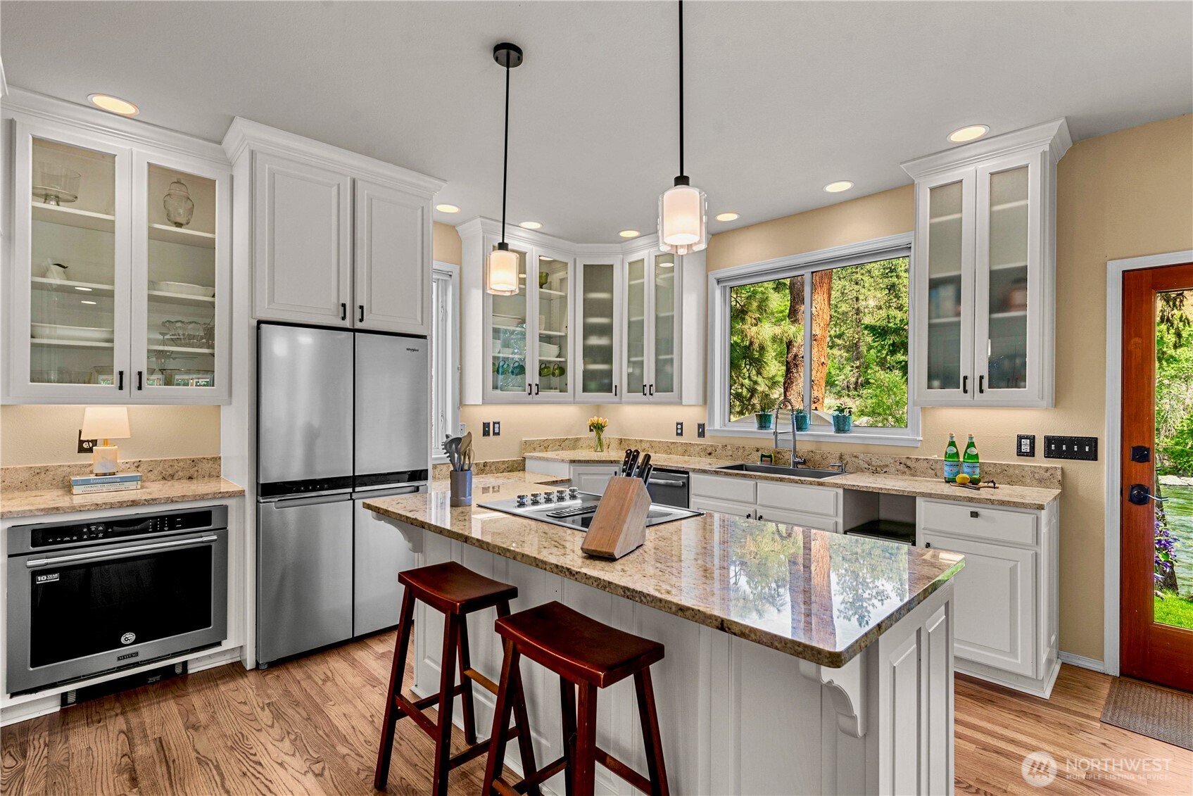 9377 Lone Pine Orchards