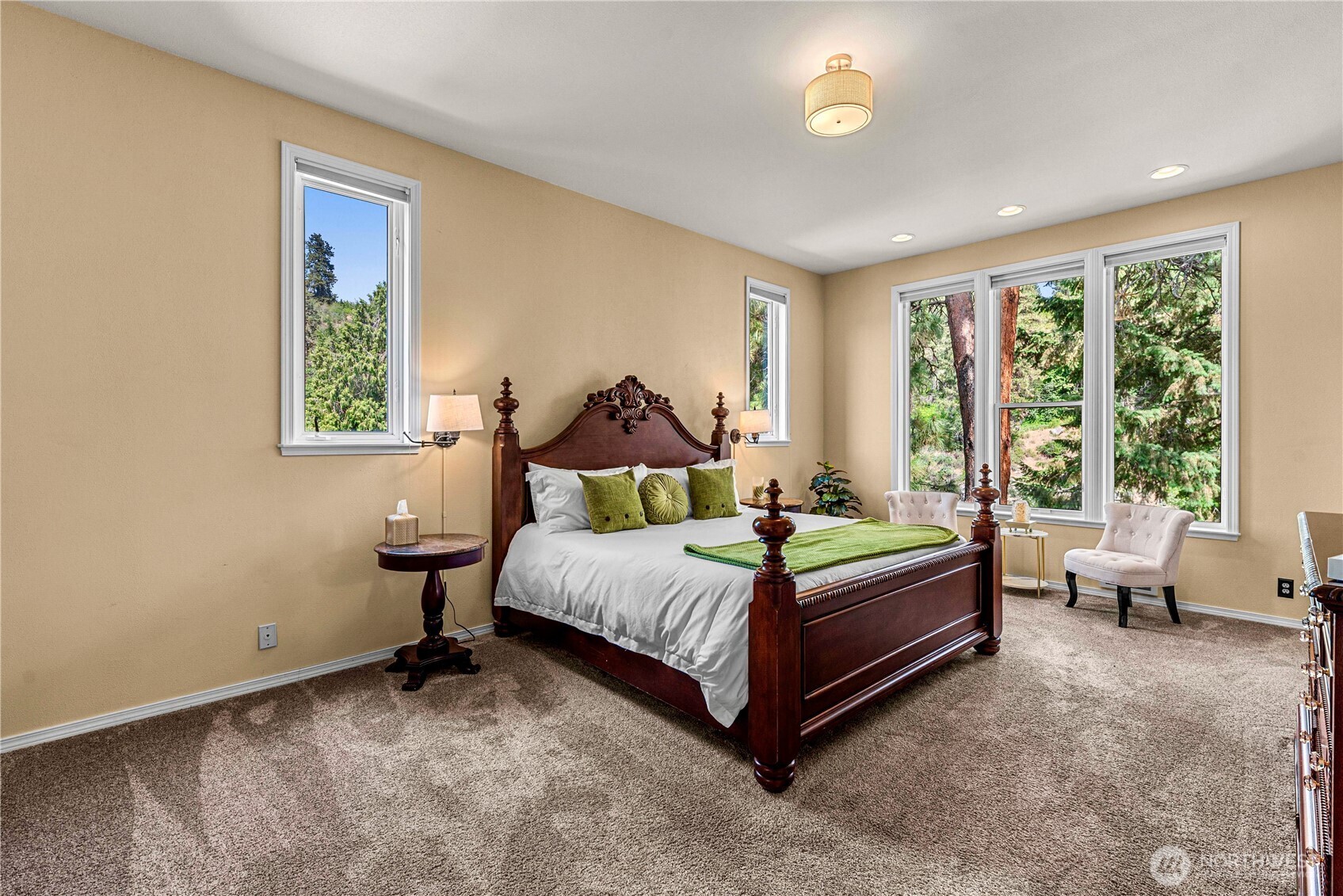 9377 Lone Pine Orchards