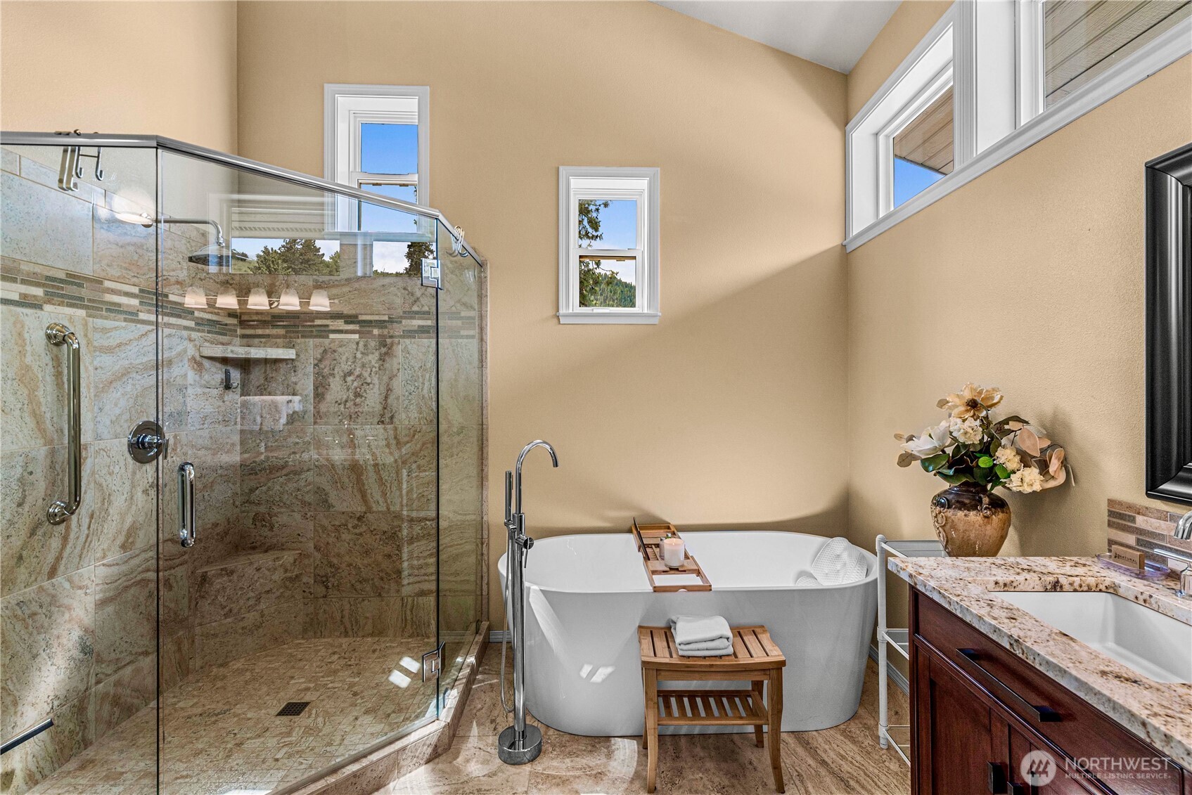 9377 Lone Pine Orchards