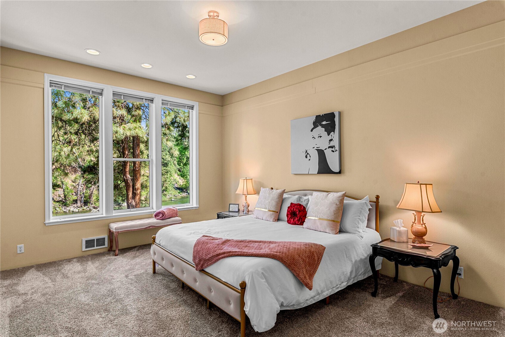 9377 Lone Pine Orchards