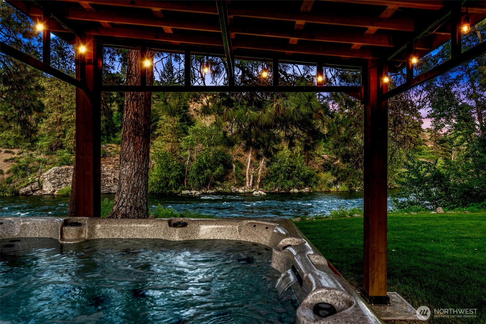 9377 Lone Pine Orchards