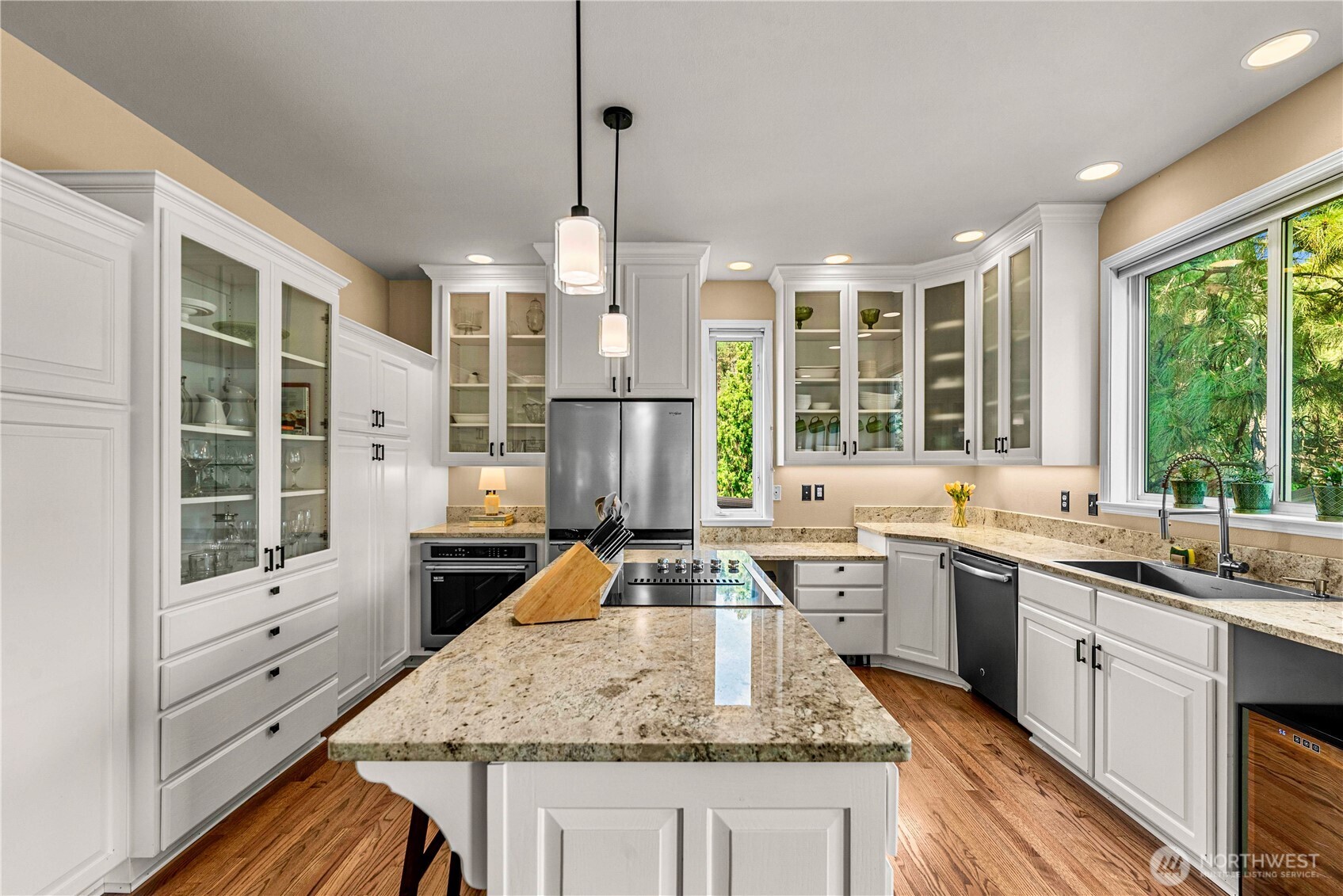 9377 Lone Pine Orchards