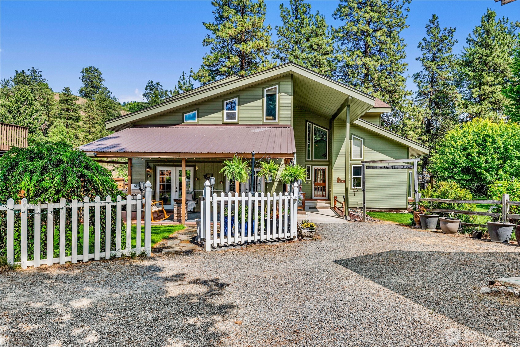 9377 Lone Pine Orchards