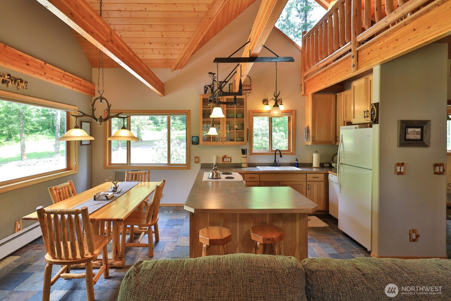 7905 Mountain Home Road