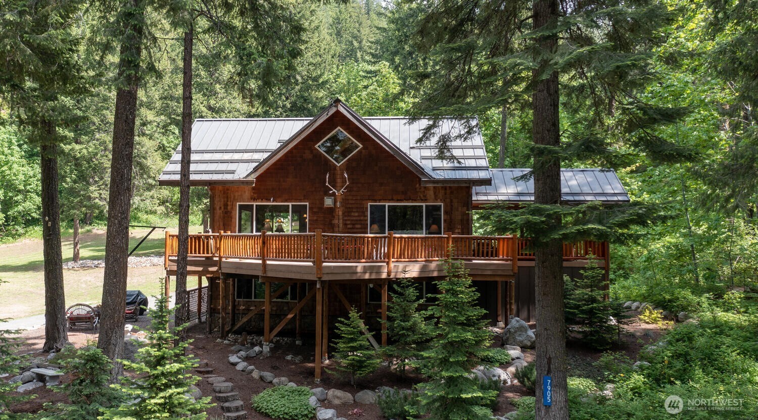7905 Mountain Home Road