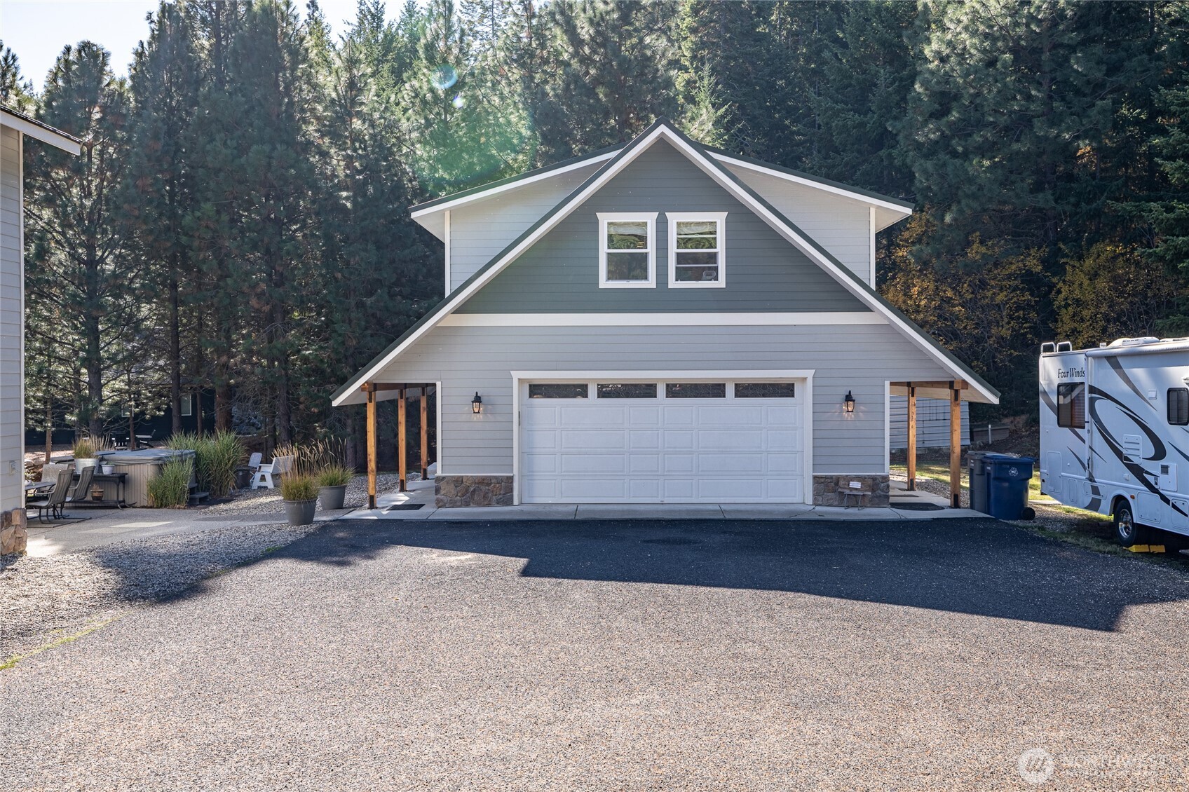 17558 River Road