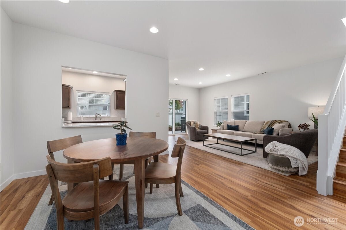 2452 NW Columbia Avenue Unit: 25