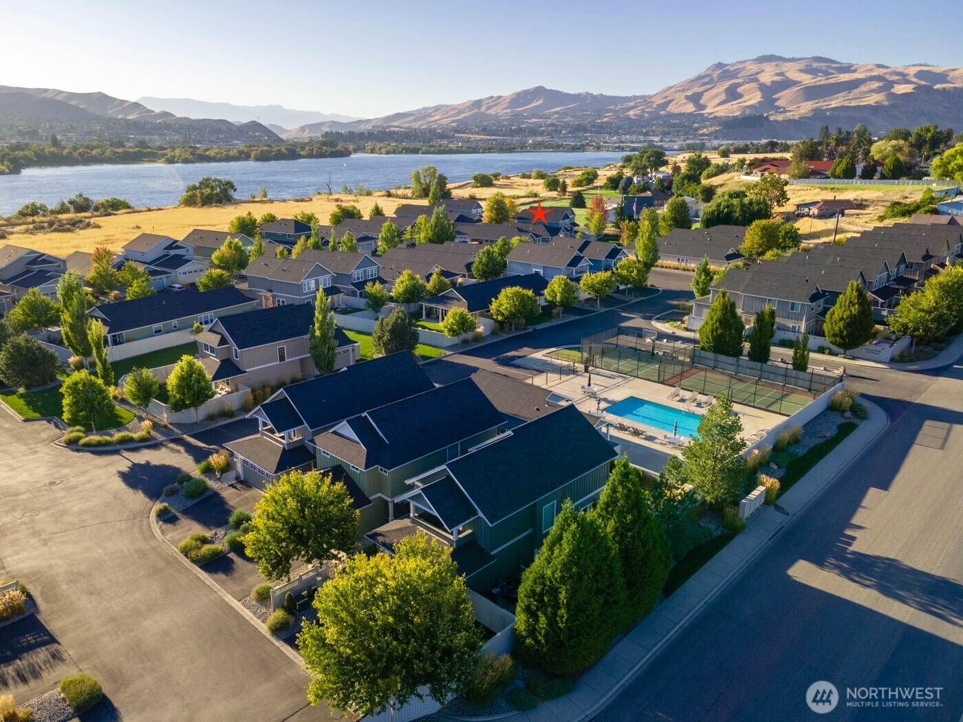 2452 NW Columbia Avenue Unit: 25